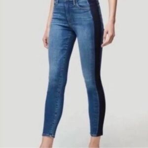 Frame Denim Blue Skinny Jeans with Navy Blue Side Stripe